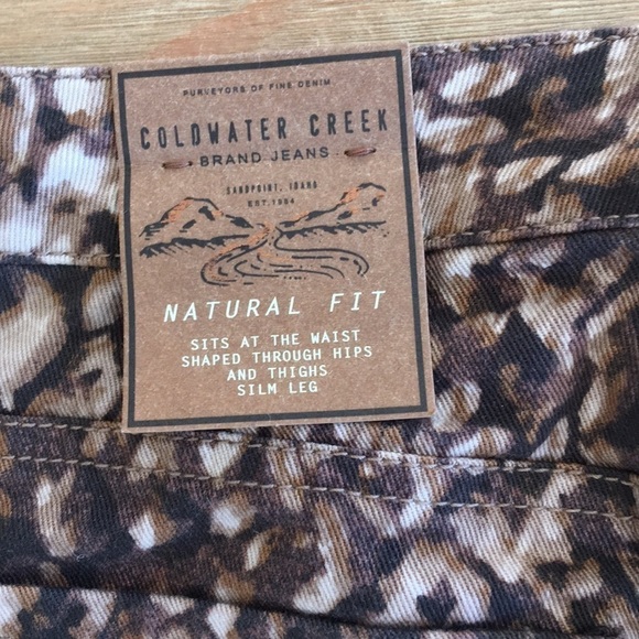 COLDWATER CREEK Natural Fit Slim Brown ANIMAL Jean - Picture 3 of 3